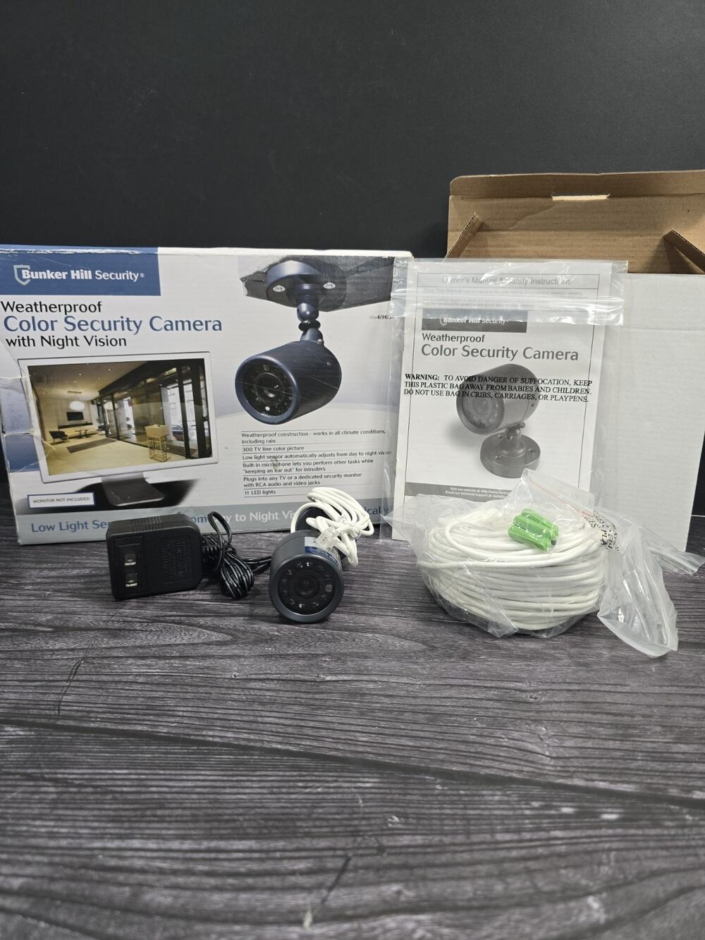 Bunker Hill Security 95914 Weatherproof Color Camera Night Vision Audio CCTV New